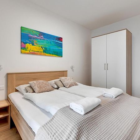 Apartament Nadmorskie Spektrum & Parking Γκντανσκ Εξωτερικό φωτογραφία
